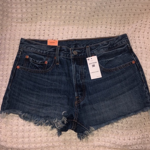 Levi's Pants - Levi’s Shorts Size 30 NWT